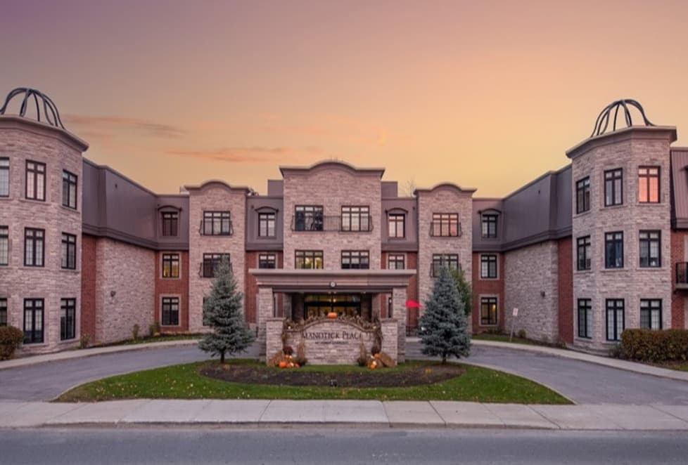 Manotick, a seniors housing property in Ottawa, ON financed by Oakbank Capital Group